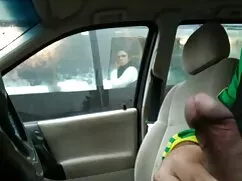 Llevó a videos de mu ...